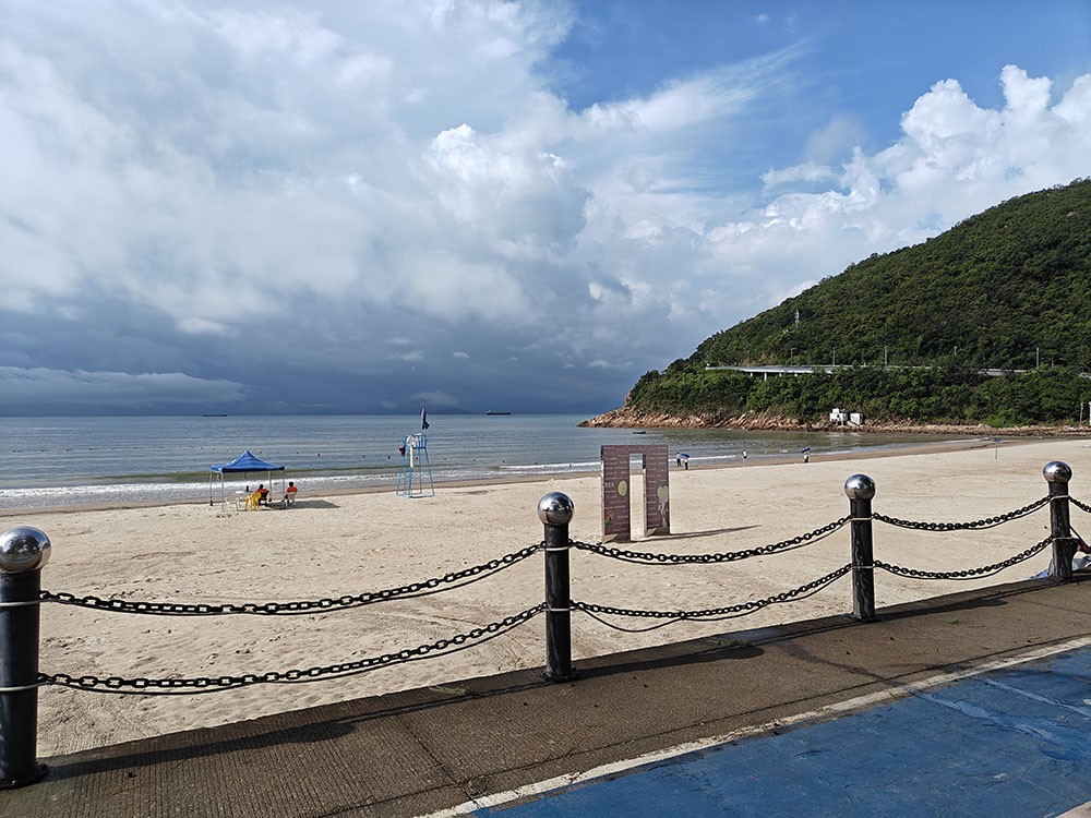 “溪涌之行，6月風(fēng)雨擋不住激埃特的熱情”/